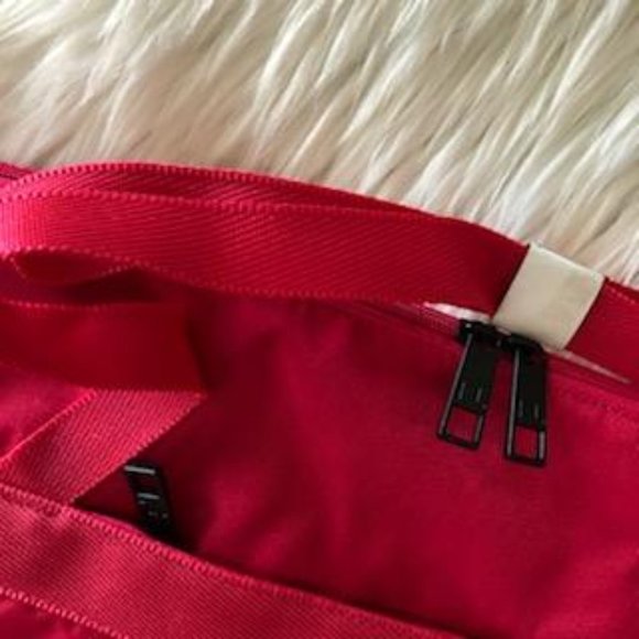 Karl Lagerfeld Bags Karl Lagerfeld Cat Tote Bag Poshmark